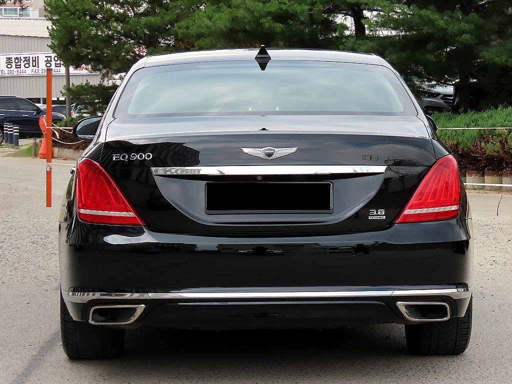 Genesis EQ900 — photo 04