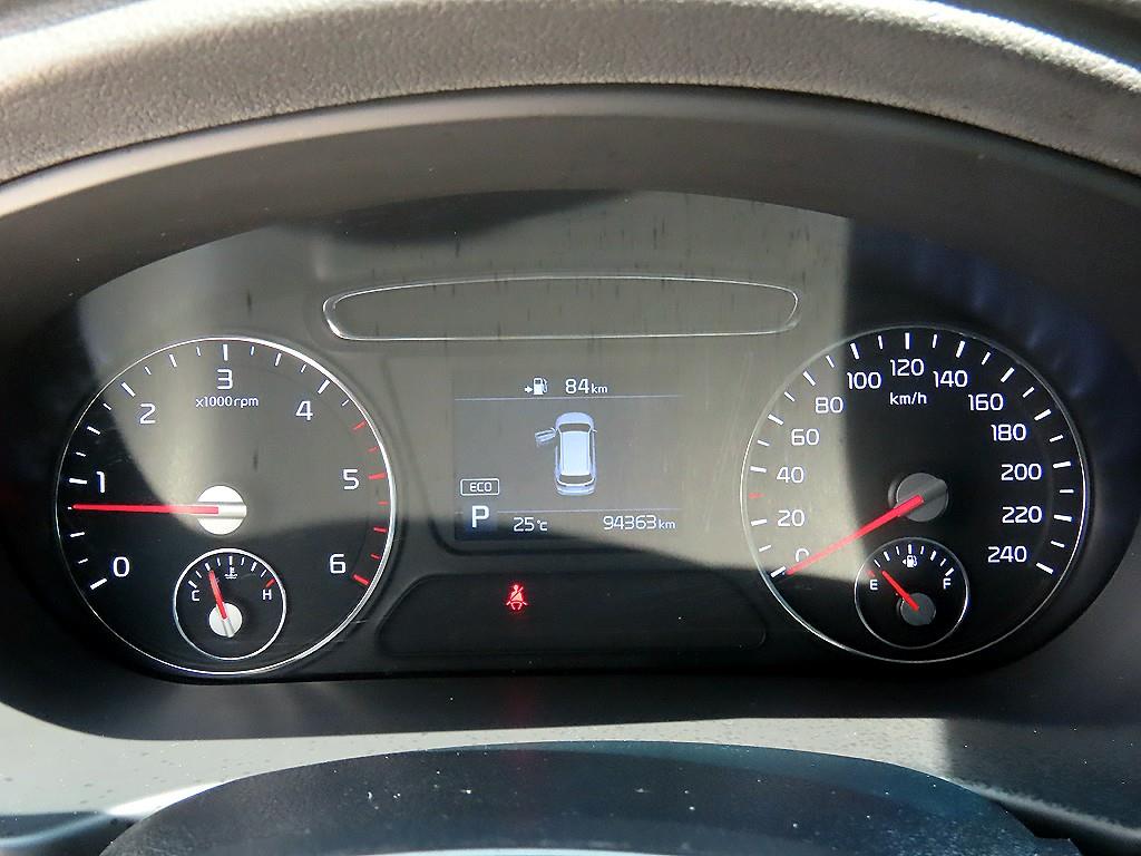 Kia Sorento — photo 09