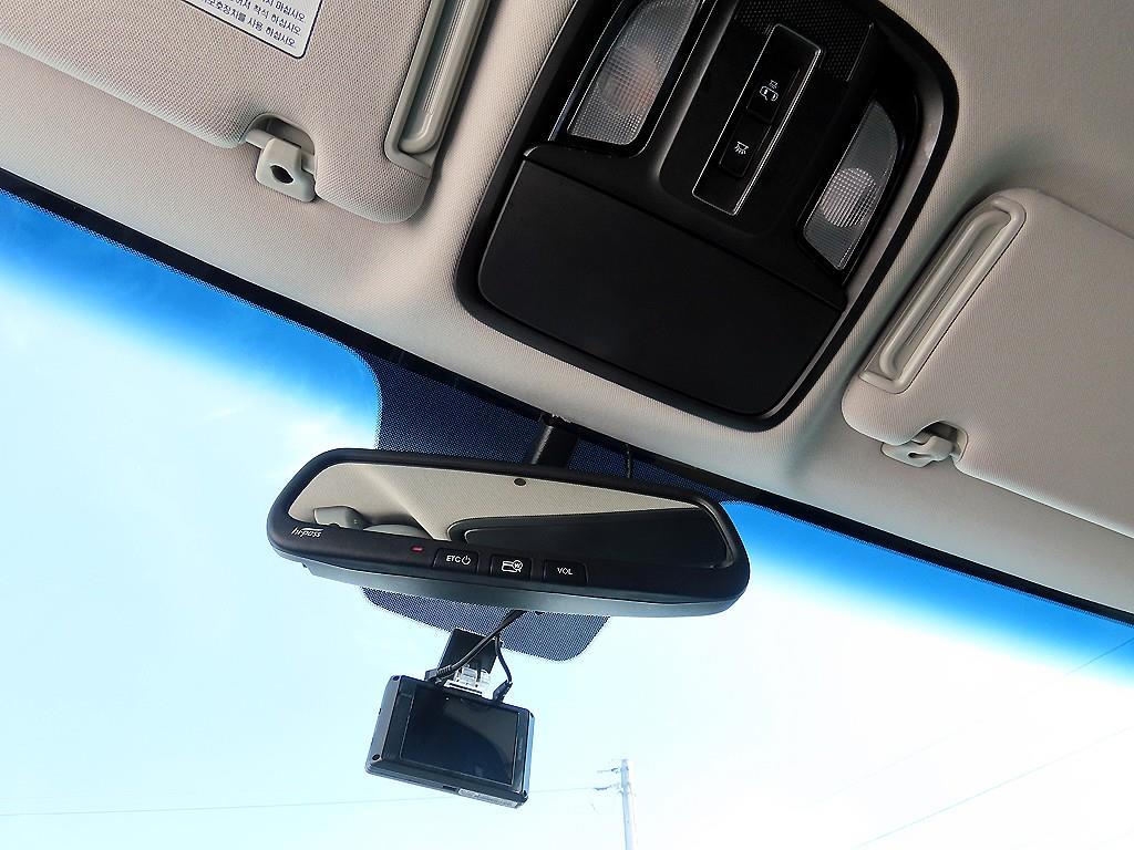 Kia Sorento — photo 15