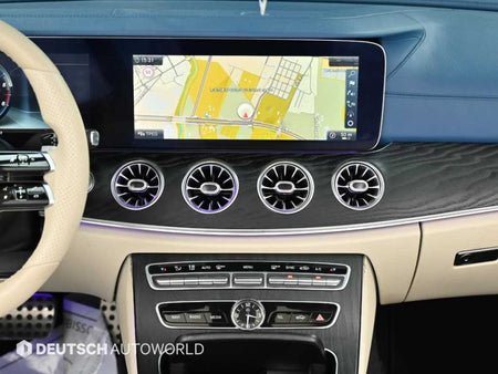 Mercedes-Benz E-Class — photo 14