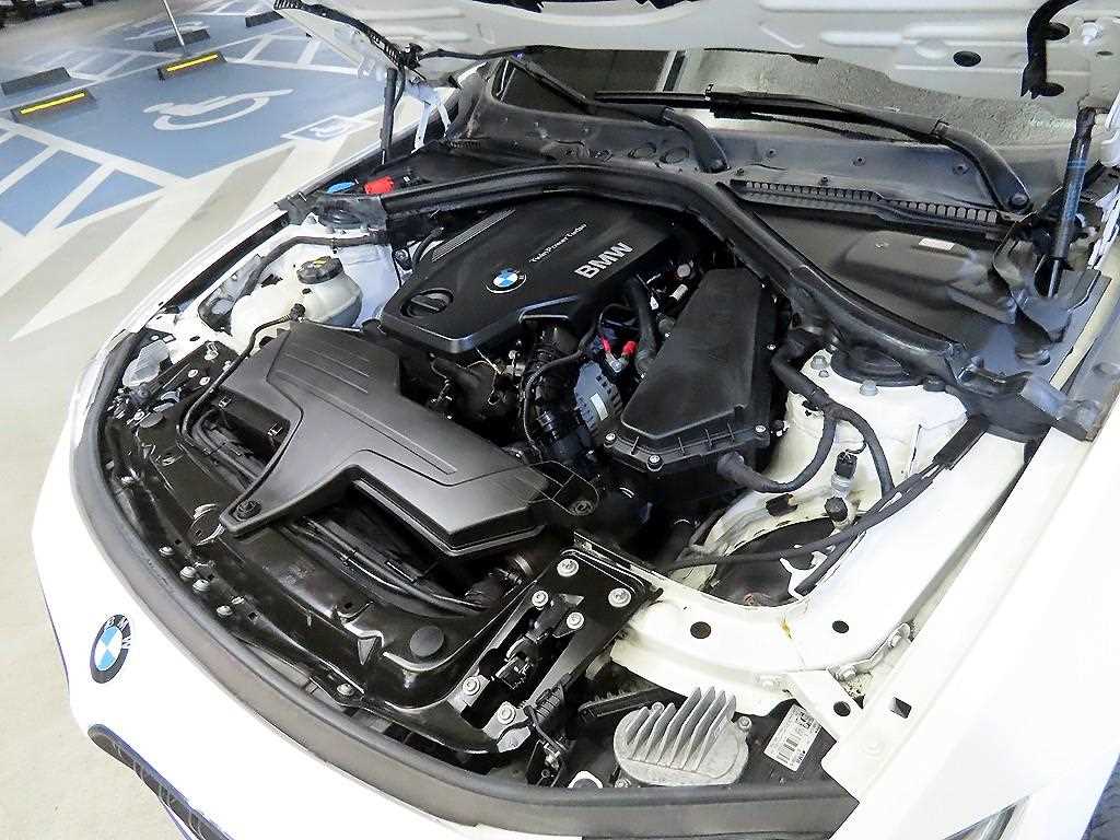 BMW 4-Series — photo 19