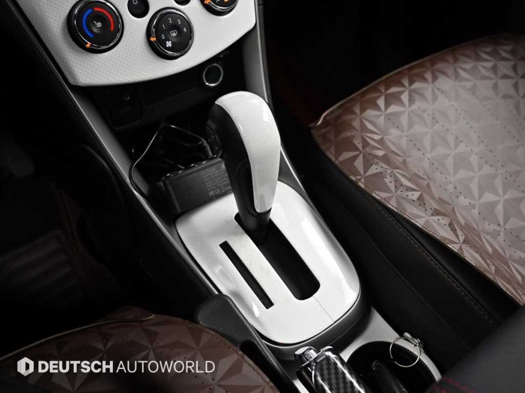CHEVROLET Trax — photo 09
