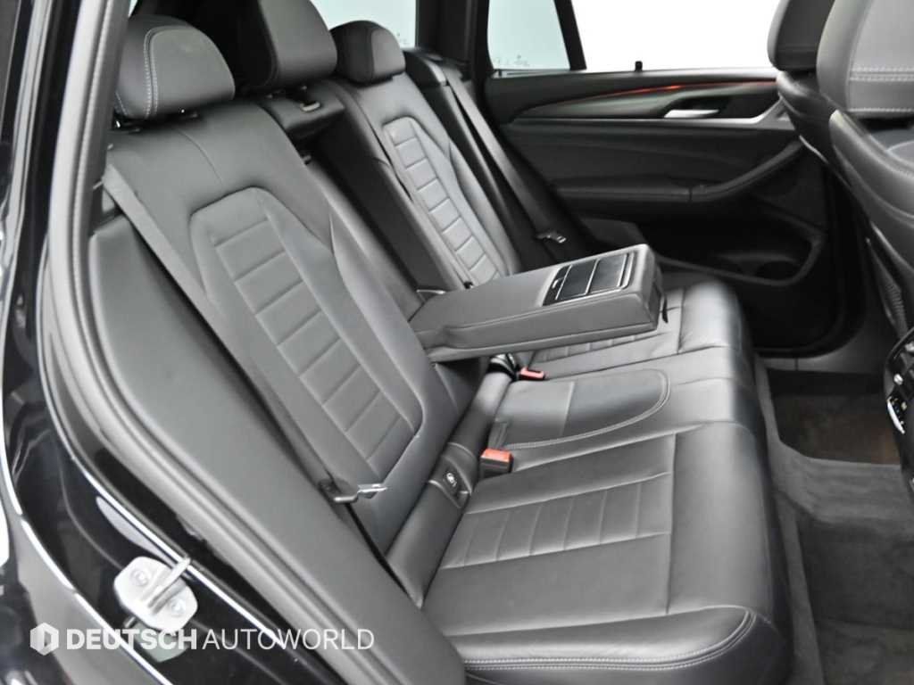 BMW X3 — photo 12