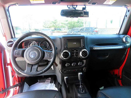 Jeep Wrangler — photo 07