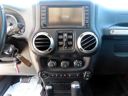 Jeep Wrangler — photo 12