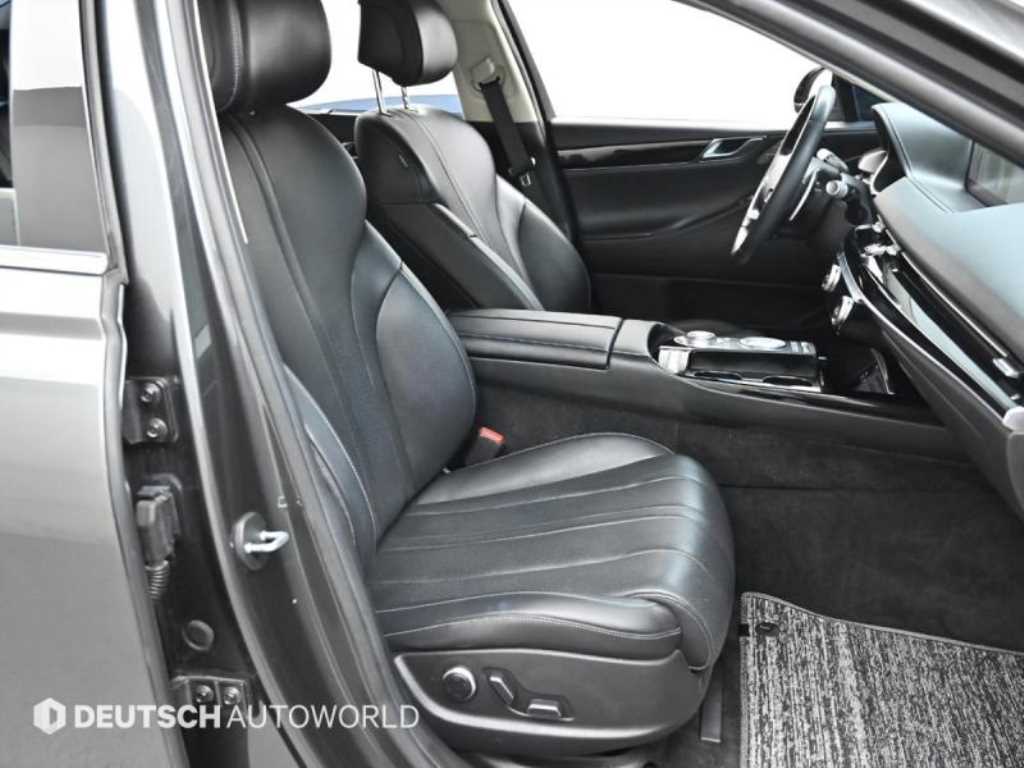 Genesis G80 — photo 15