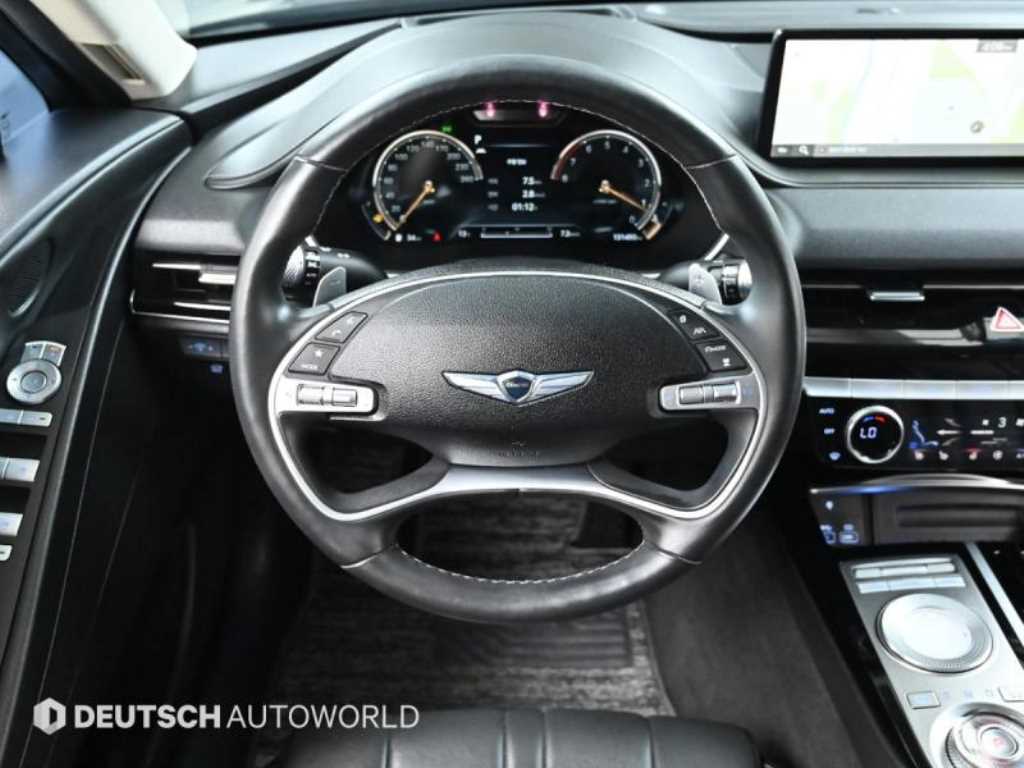 Genesis G80 — photo 17