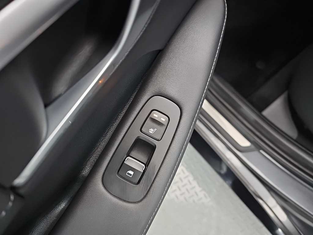 Hyundai Sonata — photo 13
