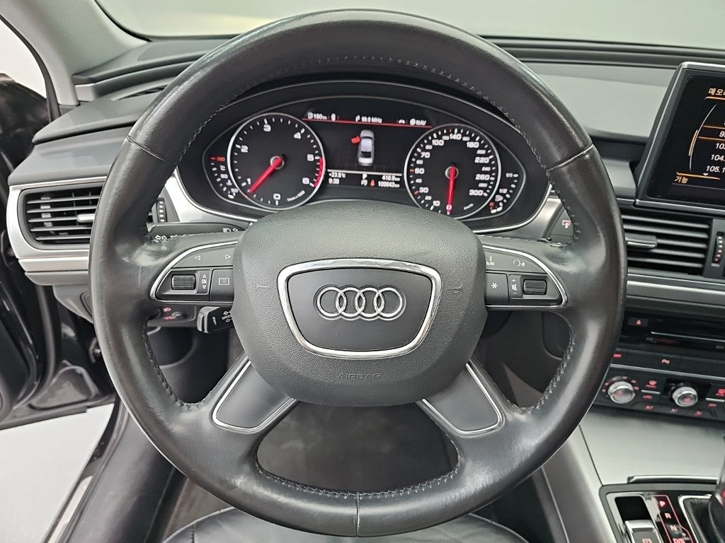Audi A6 — photo 09