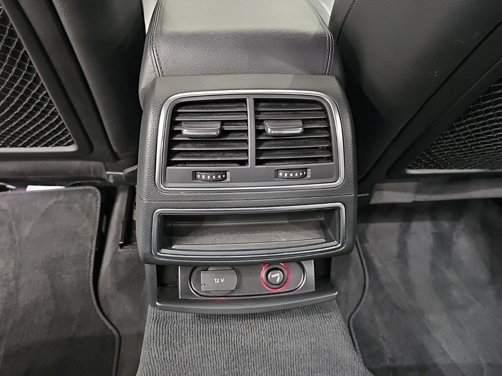 Audi A6 — photo 13