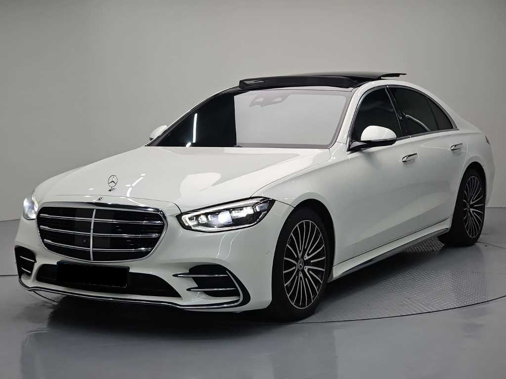 Mercedes-Benz S-Class — photo 01