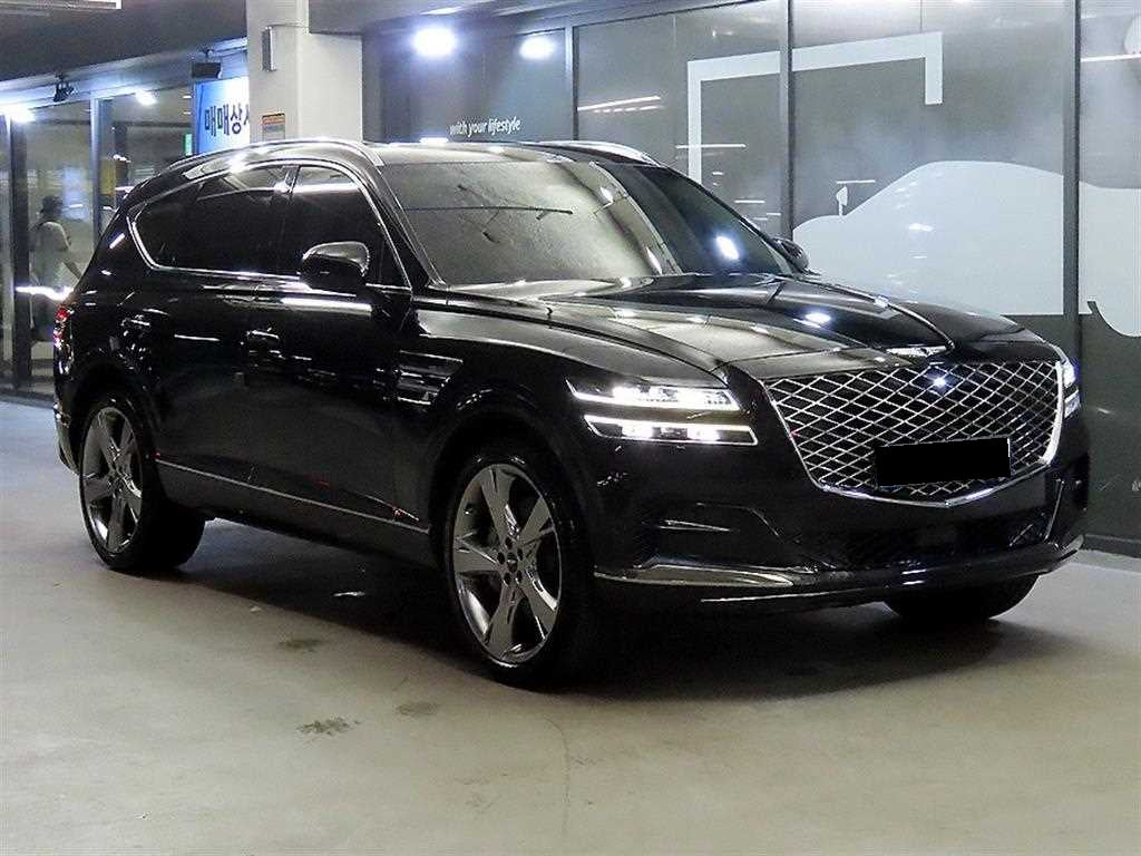 Genesis GV80 — photo 01
