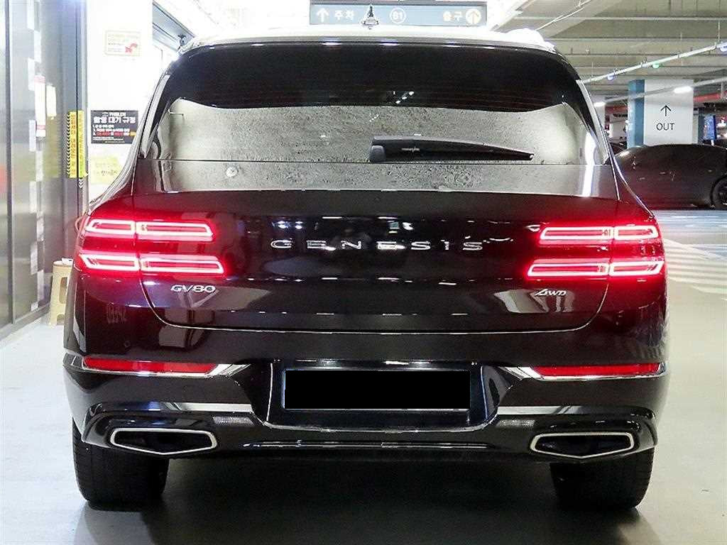 Genesis GV80 — photo 05