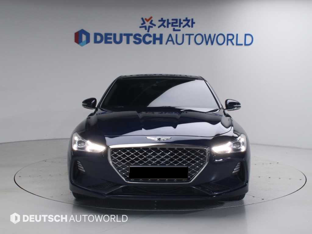 Genesis G70 — photo 03