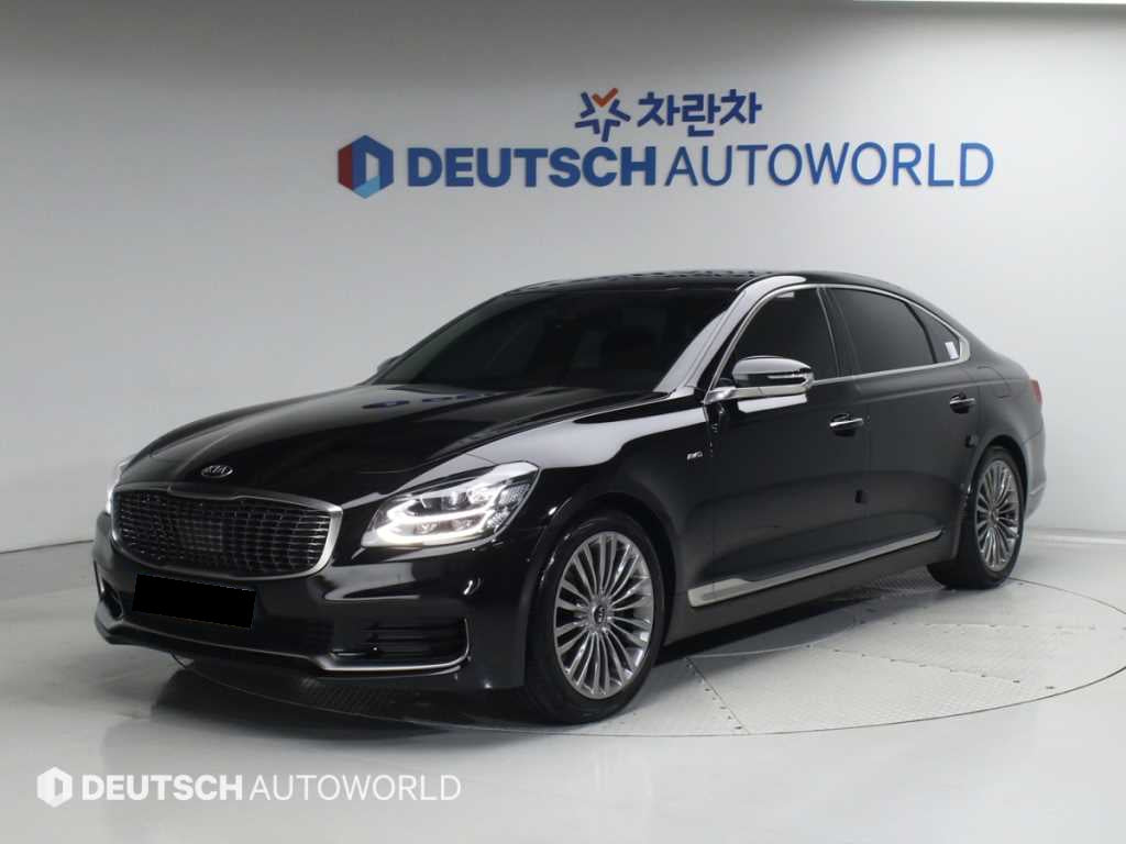 Kia K9 — photo 01