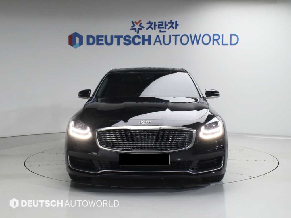 Kia K9 — photo 03