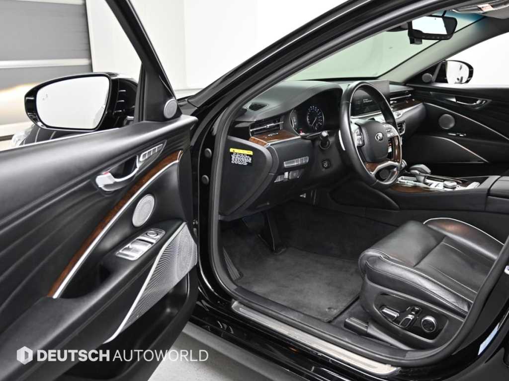 Kia K9 — photo 11