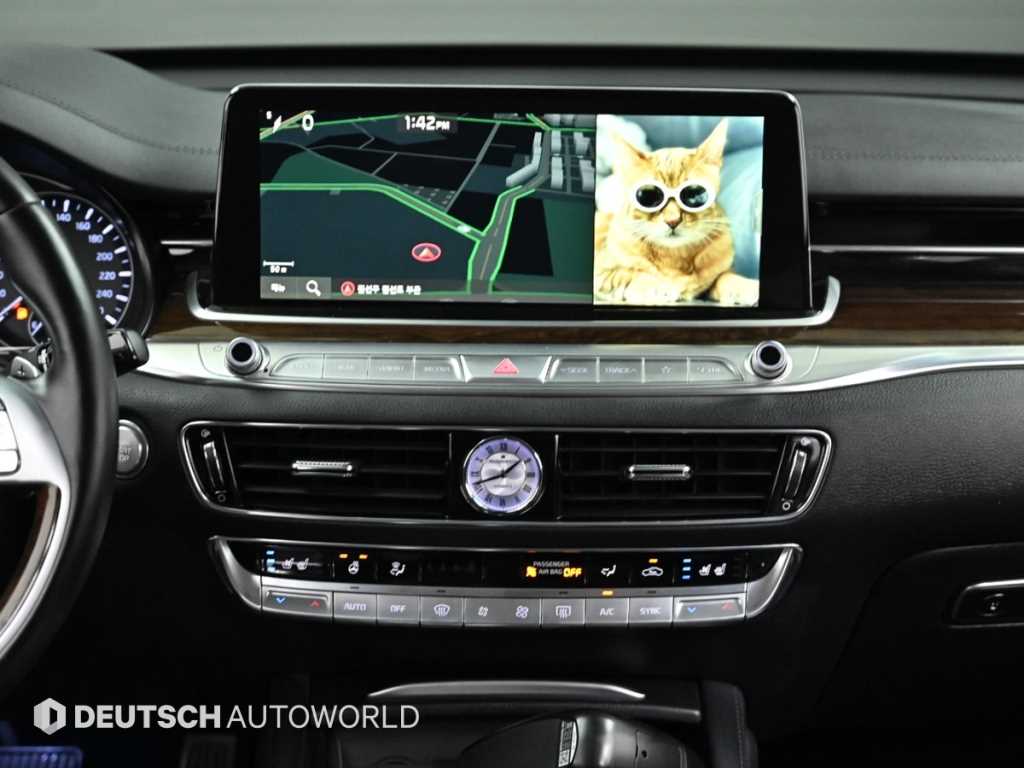 Kia K9 — photo 14