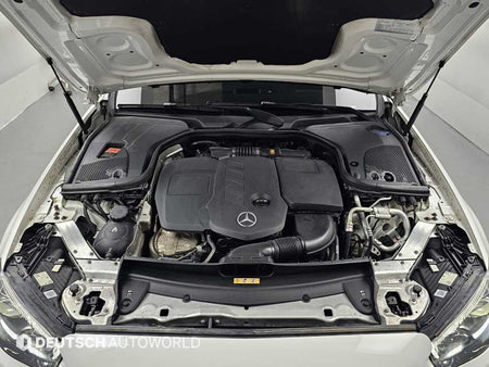 Mercedes-Benz E-Class — photo 06