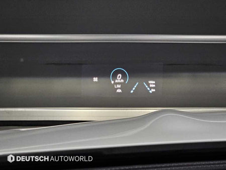 Mercedes-Benz E-Class — photo 17