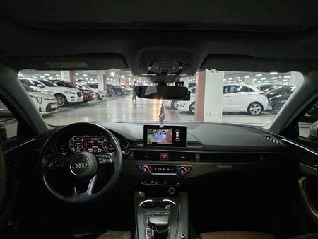 Audi A4 — photo 09