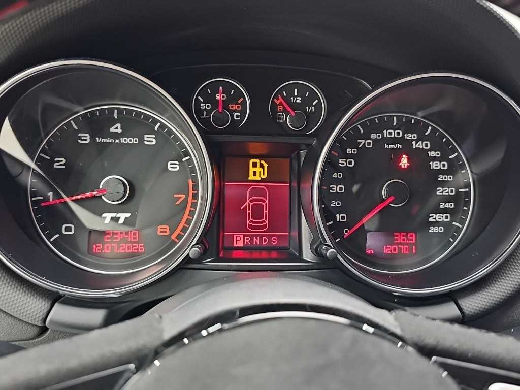 Audi TT — photo 05