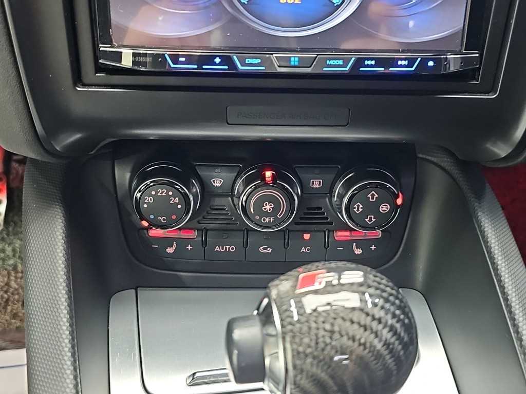Audi TT — photo 09