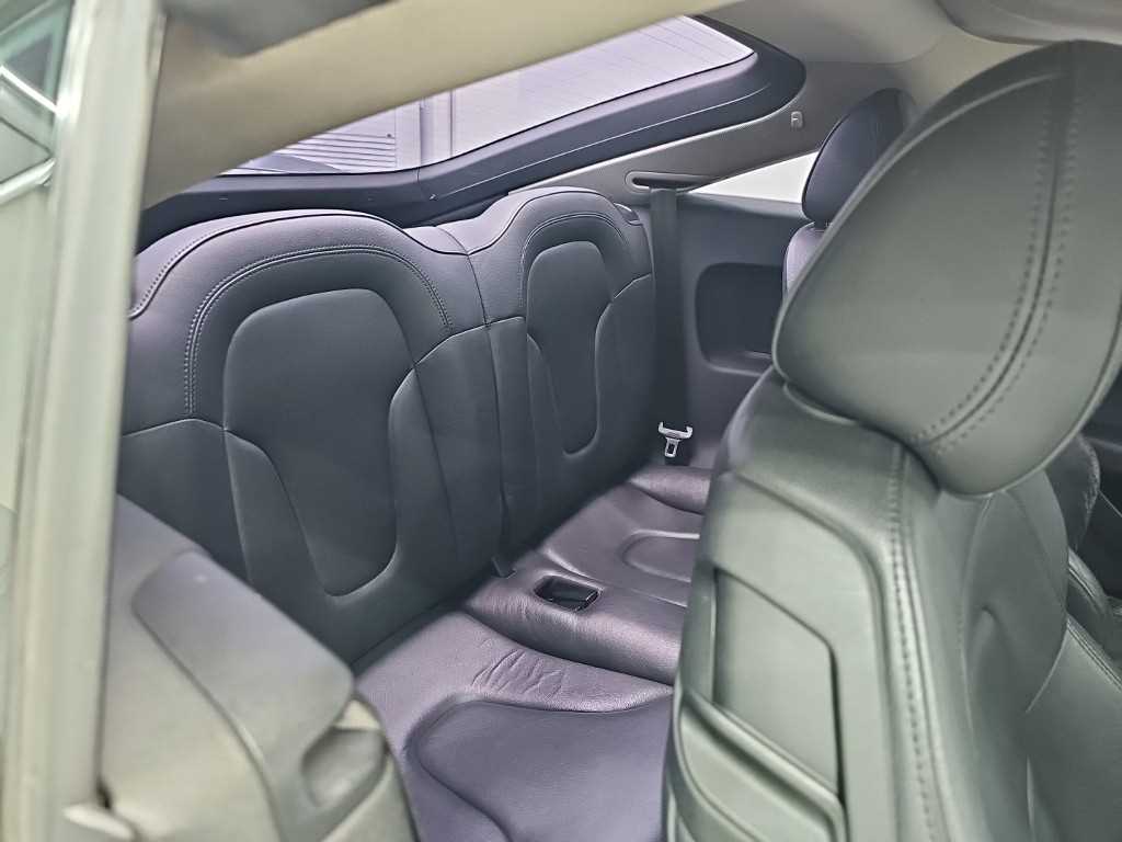 Audi TT — photo 11