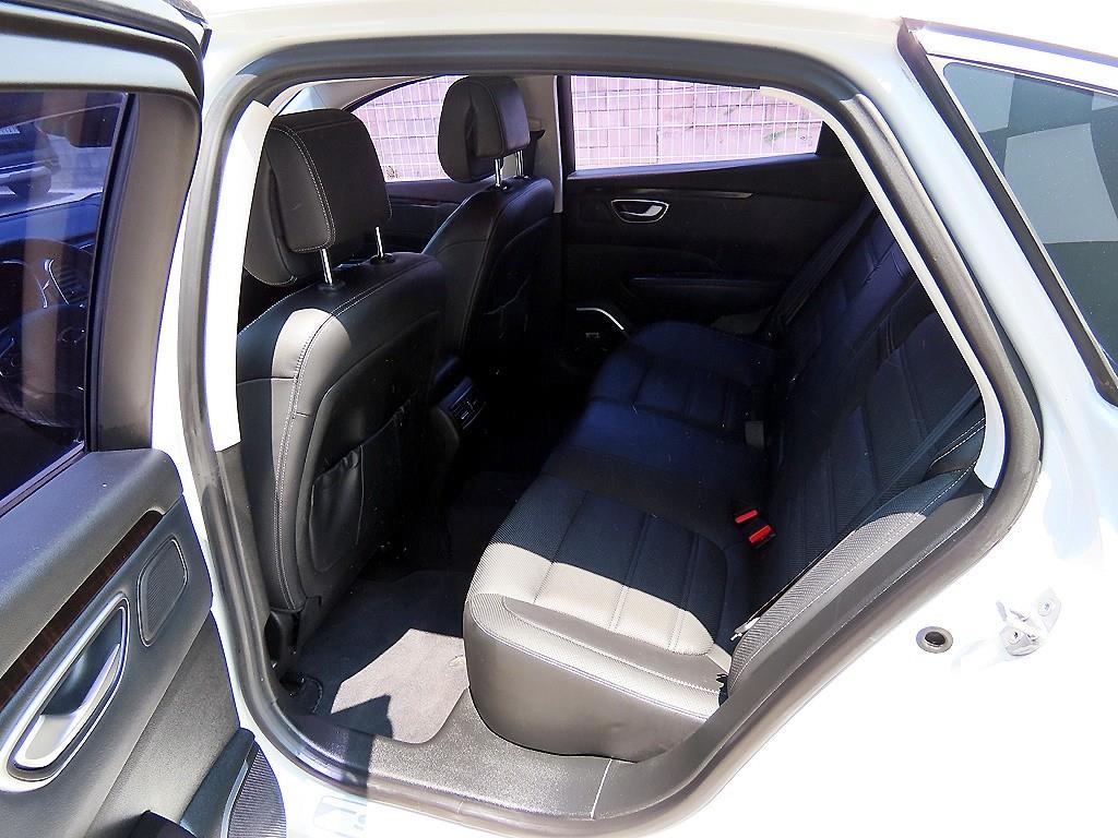 RENAULT SM6 — photo 06