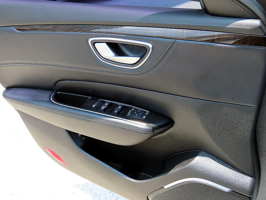 RENAULT SM6 — photo 11