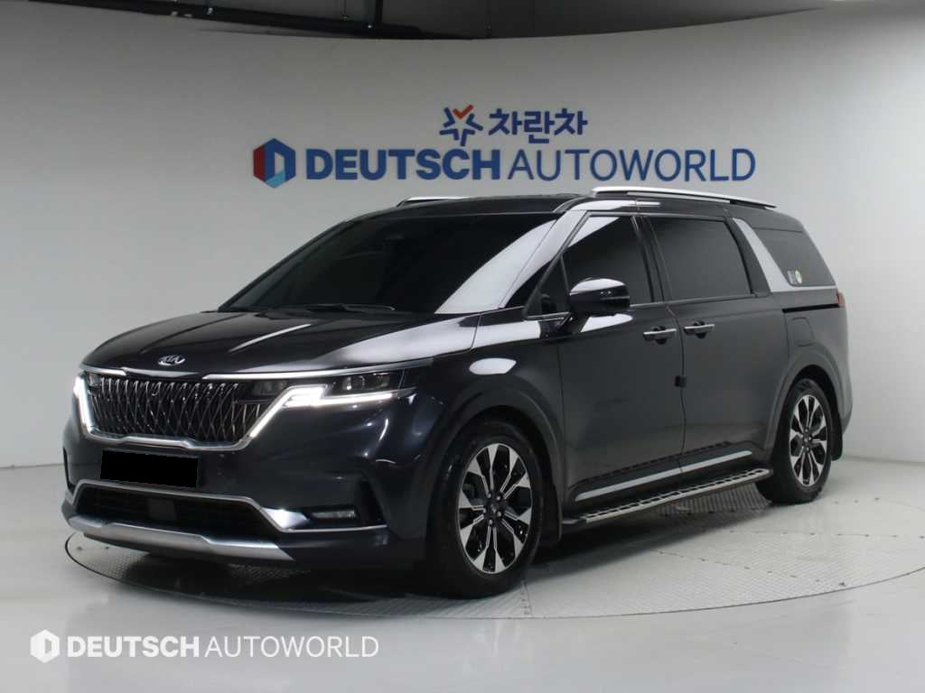 Kia Carnival — photo 01