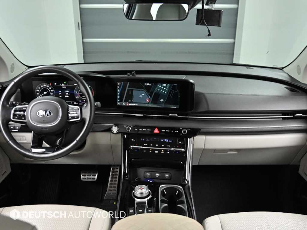 Kia Carnival — photo 07