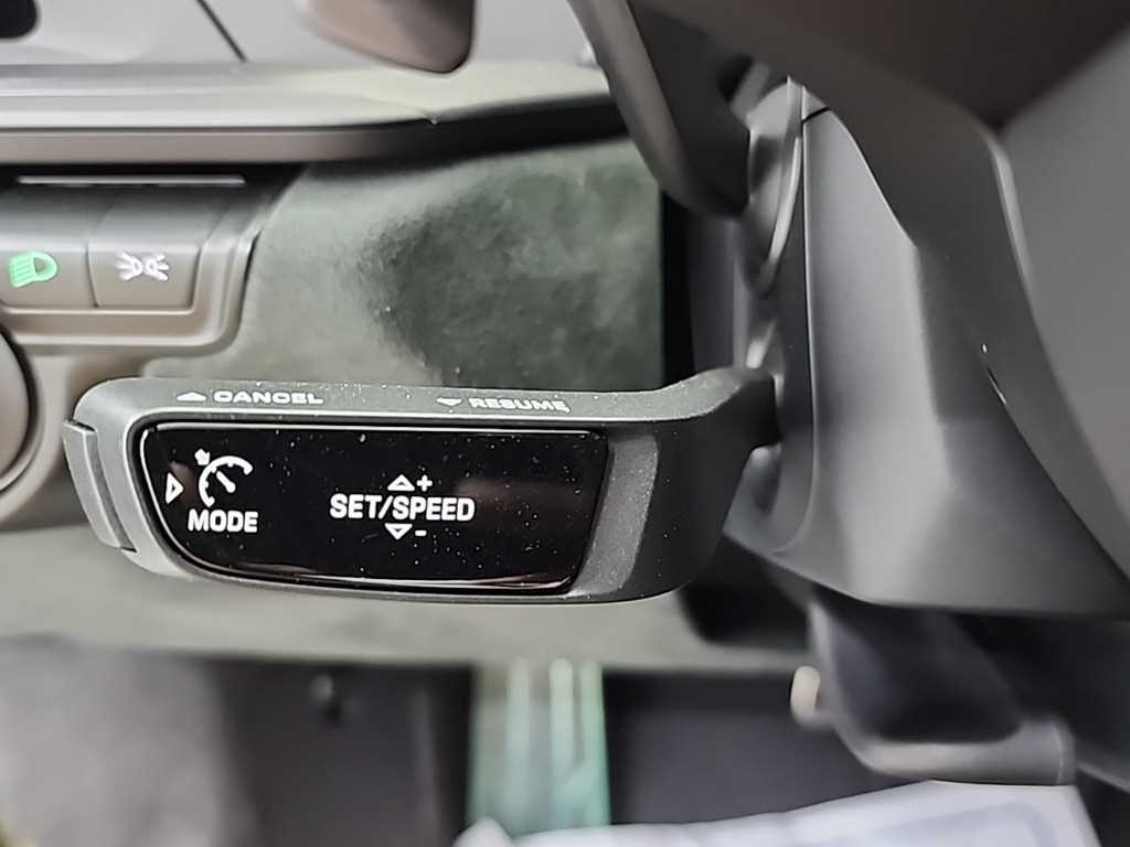 Porsche 911 — photo 16