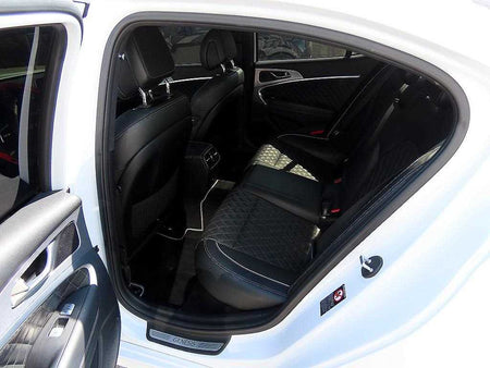 Genesis G70 — photo 06