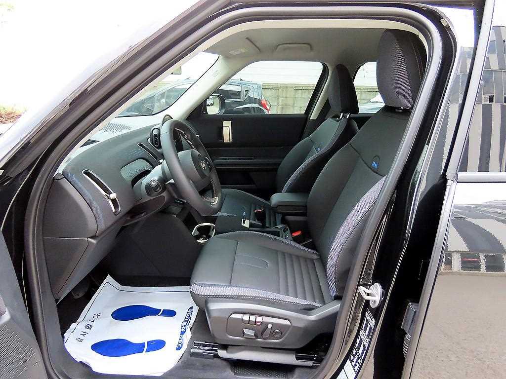 Mini Countryman — photo 05