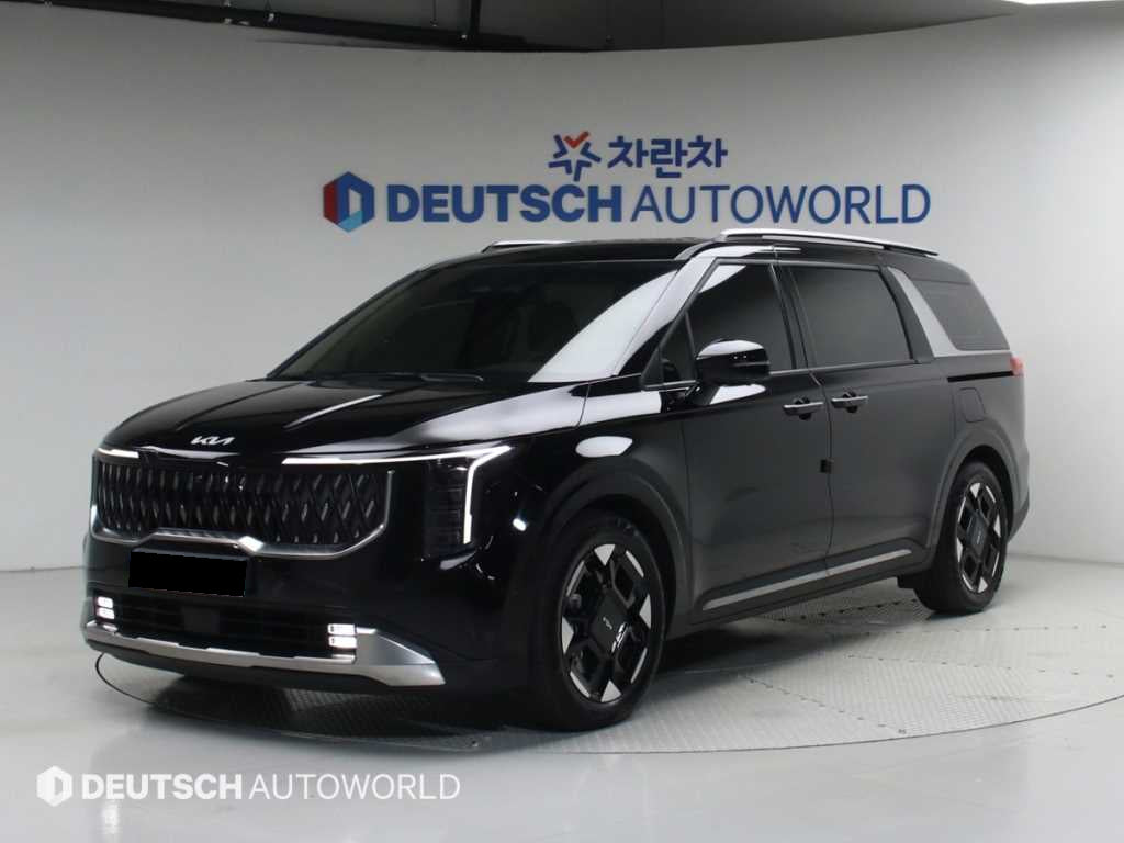 Kia Carnival — photo 01