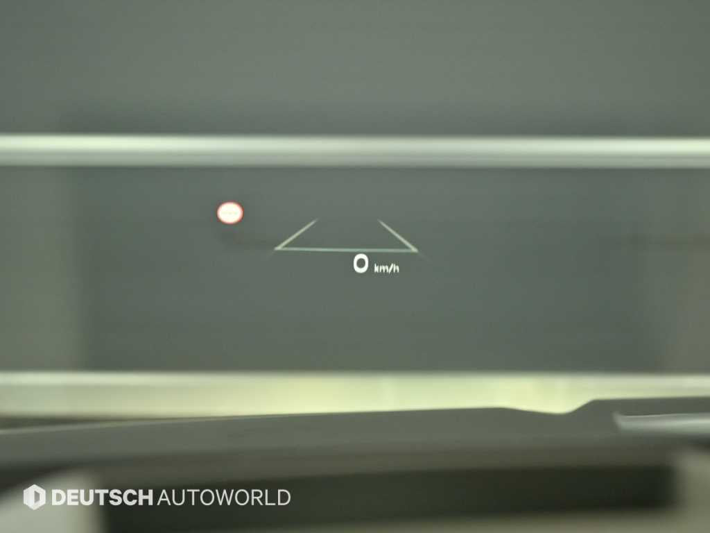 Kia Carnival — photo 17
