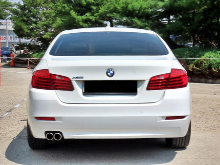 BMW 5-Series — photo 04
