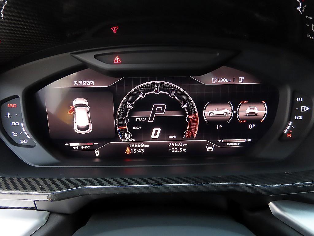 Lamborghini Urus — photo 09