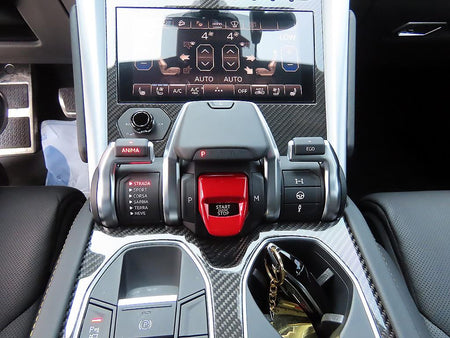 Lamborghini Urus — photo 11