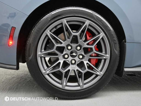 Ford Mustang — photo 05