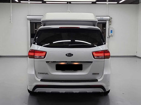 Kia Carnival — photo 03