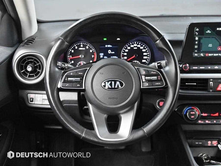 Kia K3 — photo 13