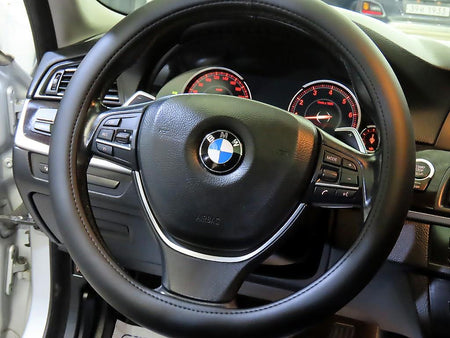 BMW 5-Series — photo 08