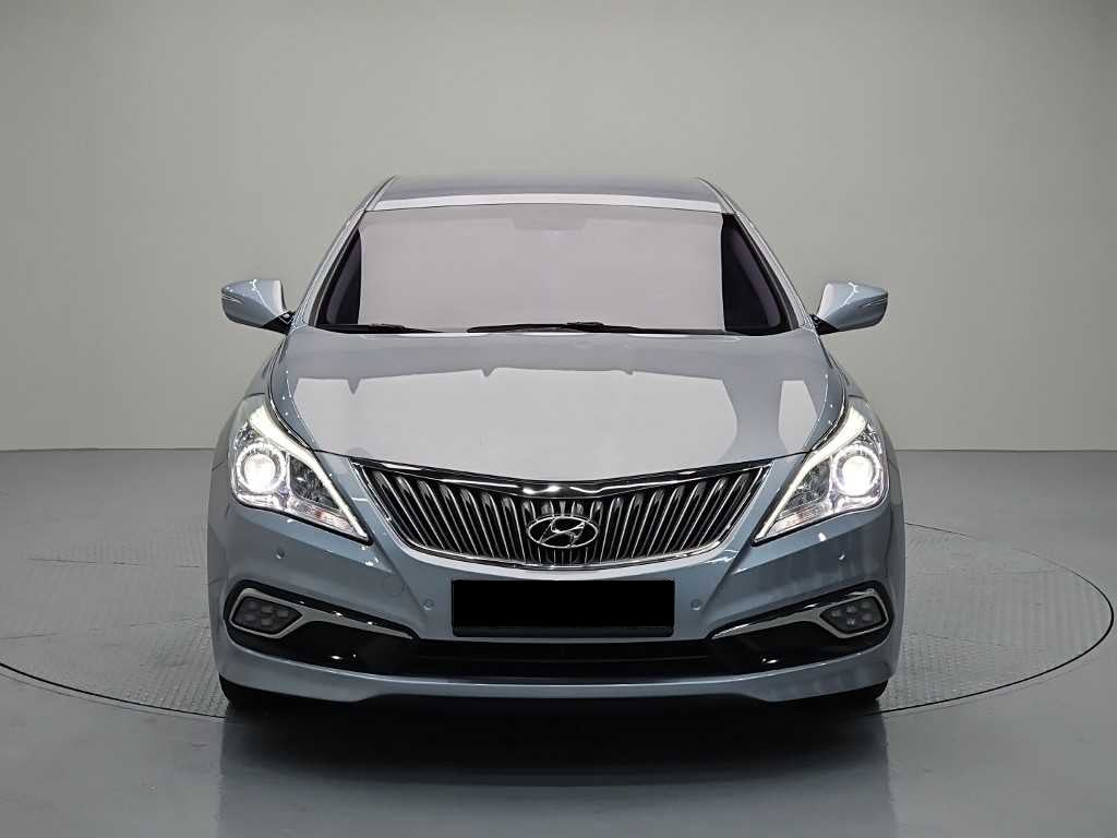 Hyundai Grandeur — photo 02