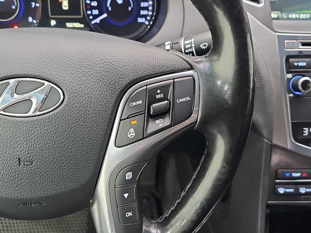 Hyundai Grandeur — photo 06