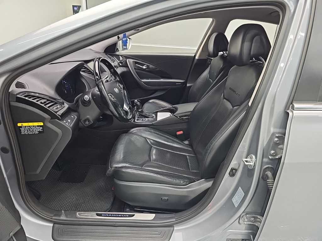 Hyundai Grandeur — photo 11