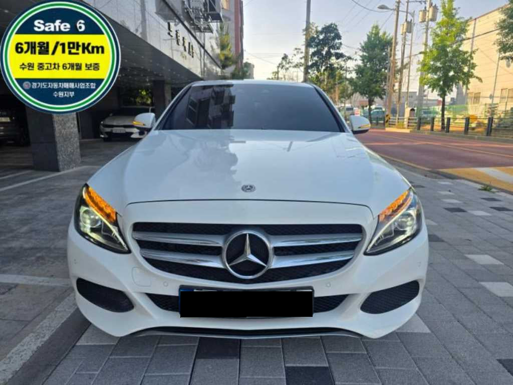 Mercedes-Benz C-Class — photo 01