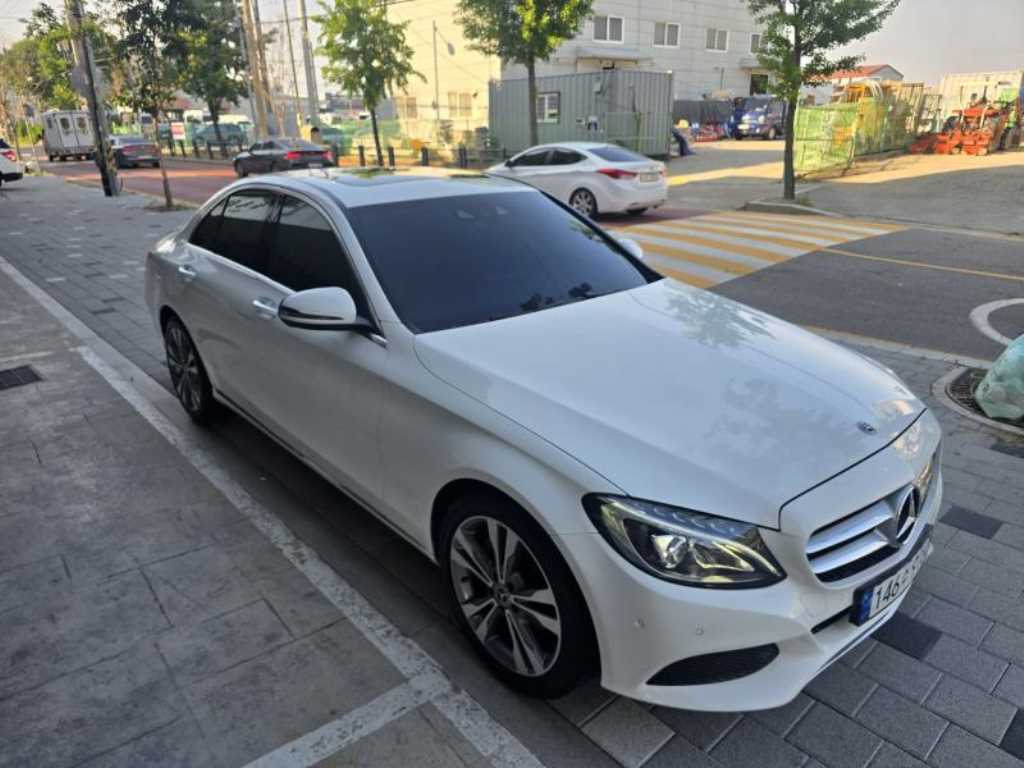 Mercedes-Benz C-Class — photo 03