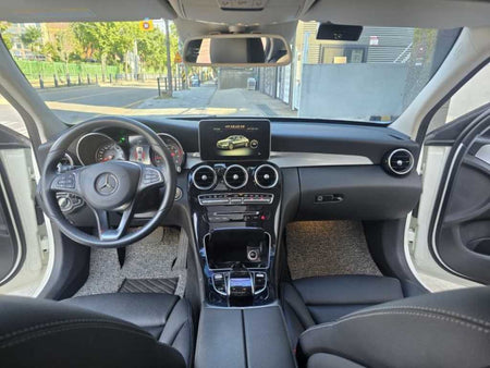 Mercedes-Benz C-Class — photo 08